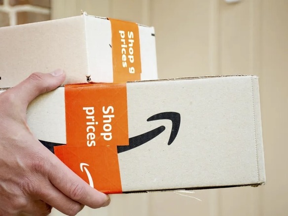 アマゾンから「突然の返金」相次ぐ–理由は？　米メディア